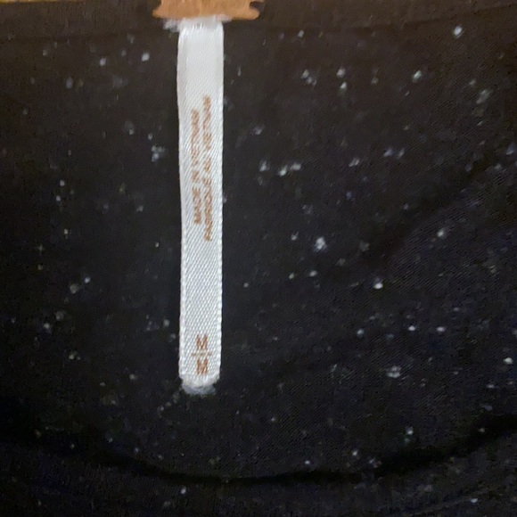 Black free people  tunic with flowers! - Picture 3 of 3